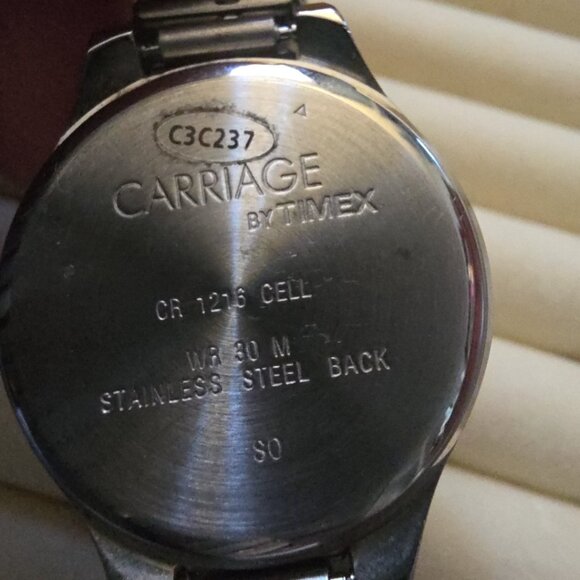 Womans Carriage by Timex Watch - Picture 5 of 5